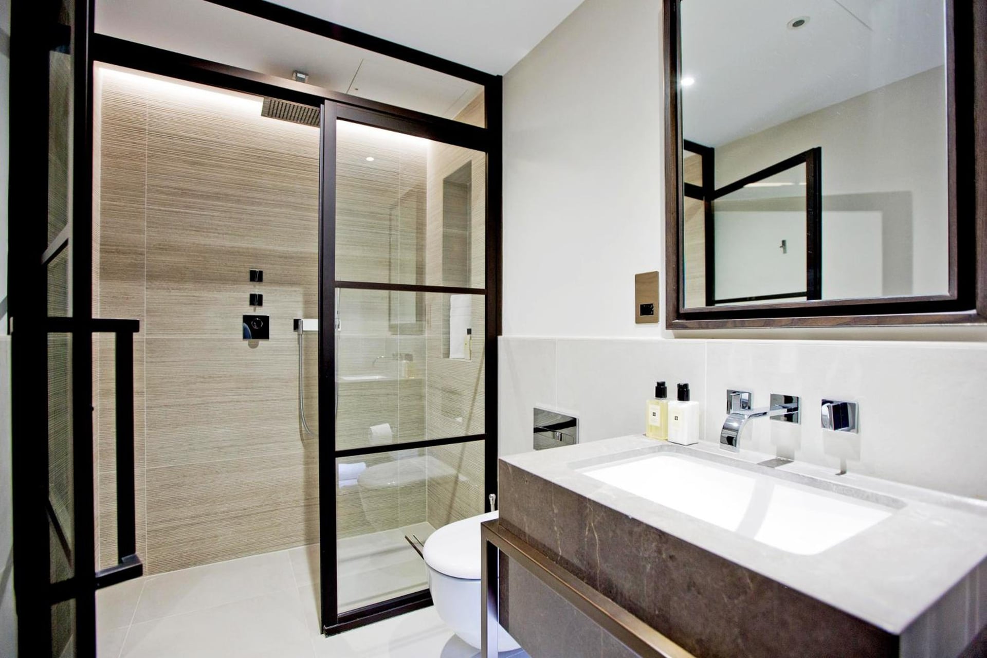 37GS Residences, London, foto 2