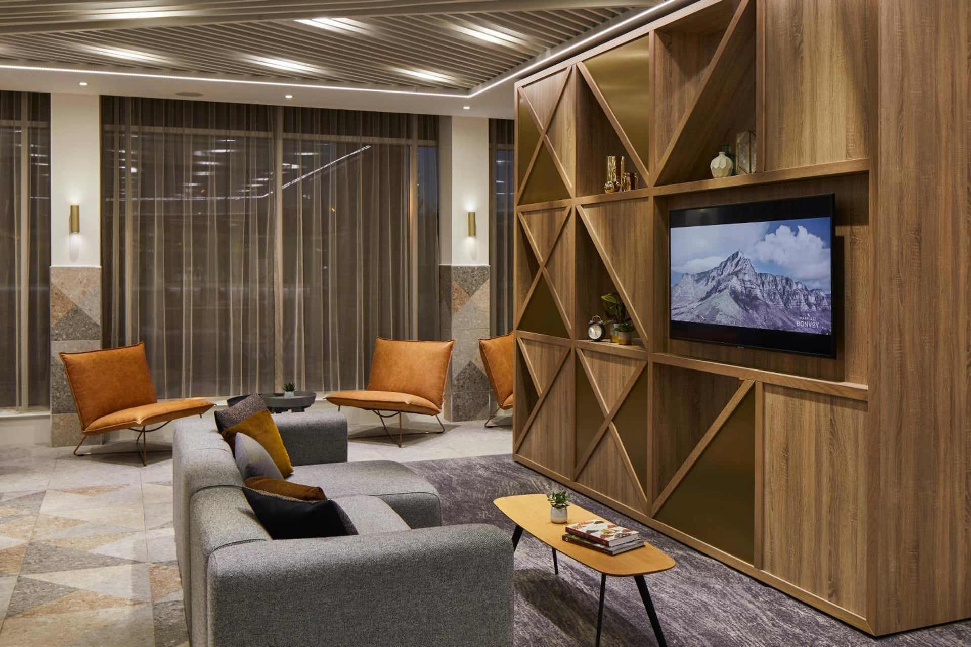 Courtyard by Marriott London City Airport, London, foto 2