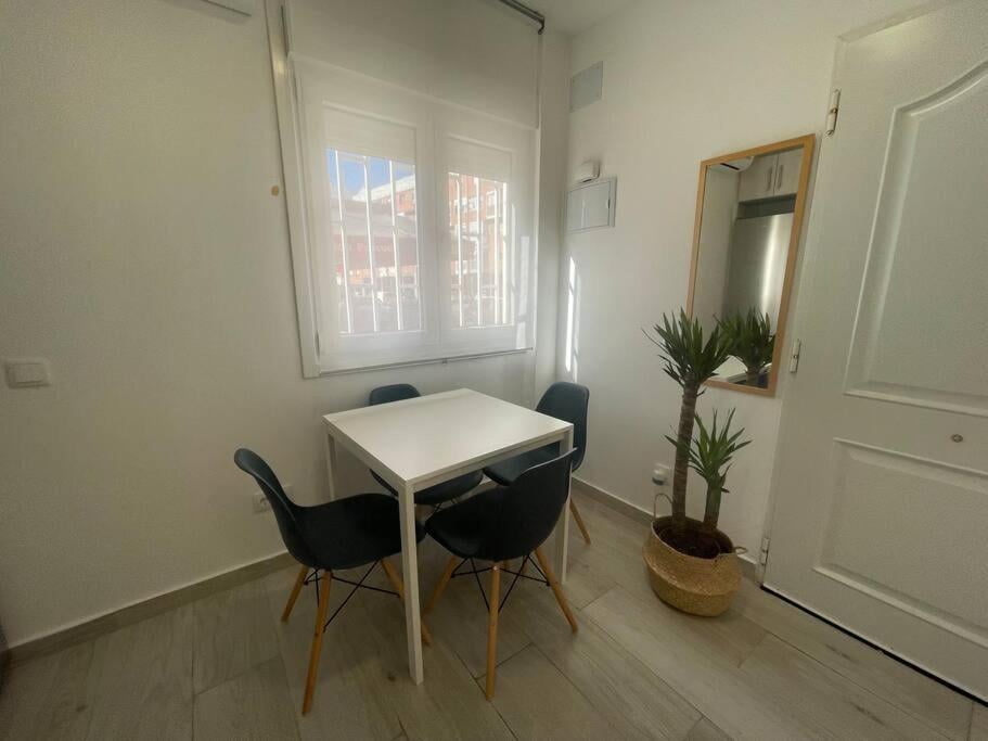 Central studio with parking space-AFRIC, Madrid, foto 4