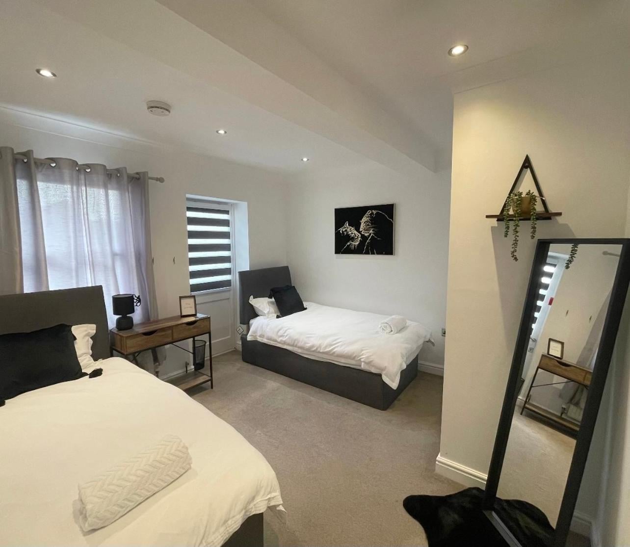 WATCH CHANGING OF THE GUARD AND WALK TO THE CASTLE! 2 Bedroom Apartment, Windsor, foto 5