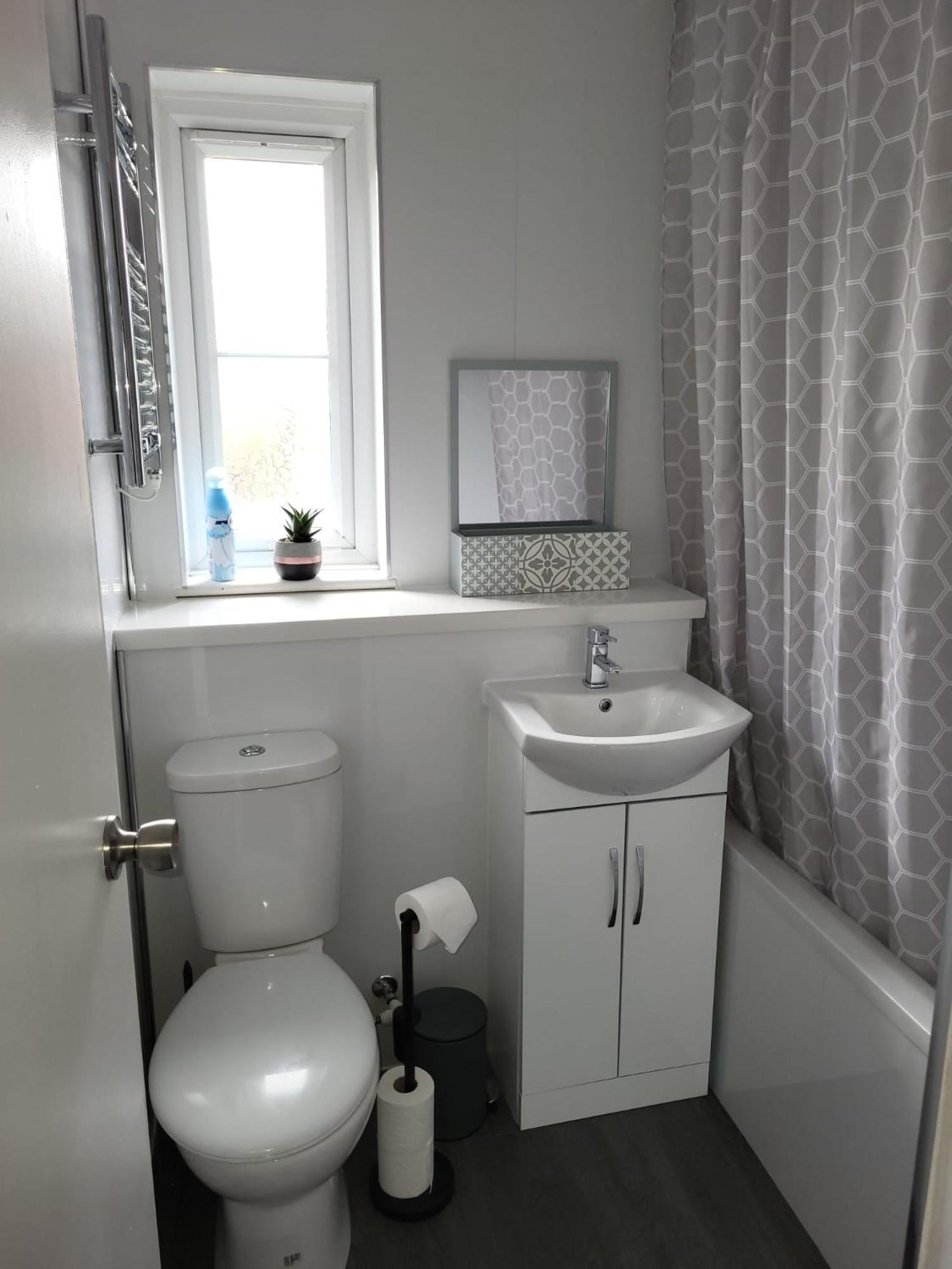 Delight Apartment, Close to Excel, London City Airport & O2!, London, foto 4