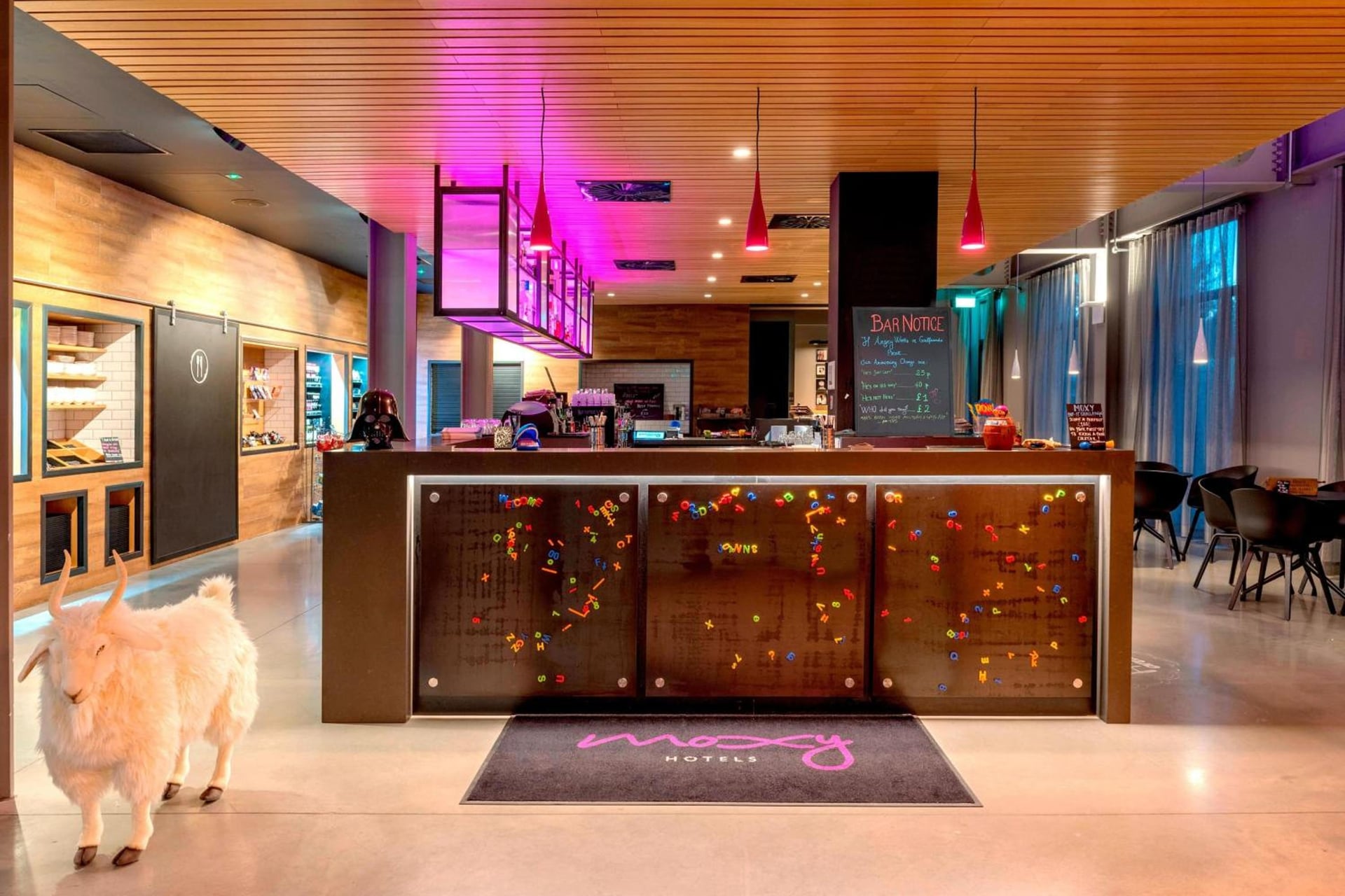 Moxy London Excel, London, foto 4