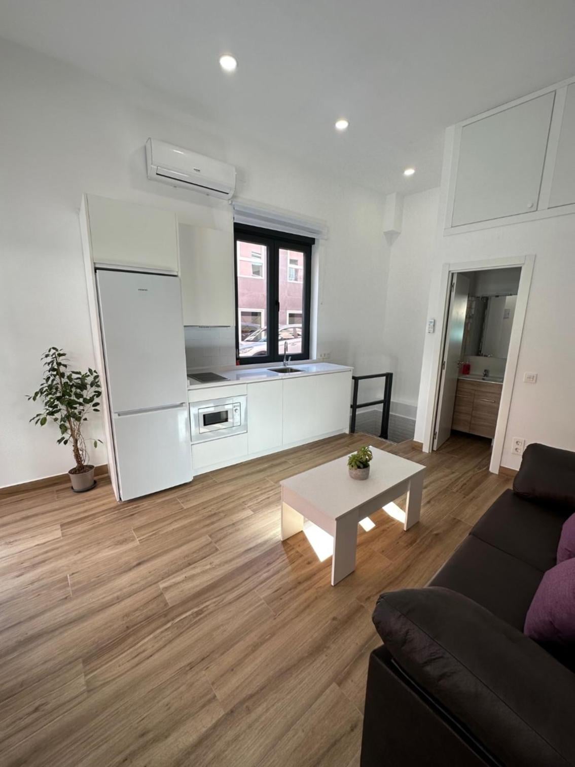 Apartamentos Bravo Murillo, Madrid, foto 5