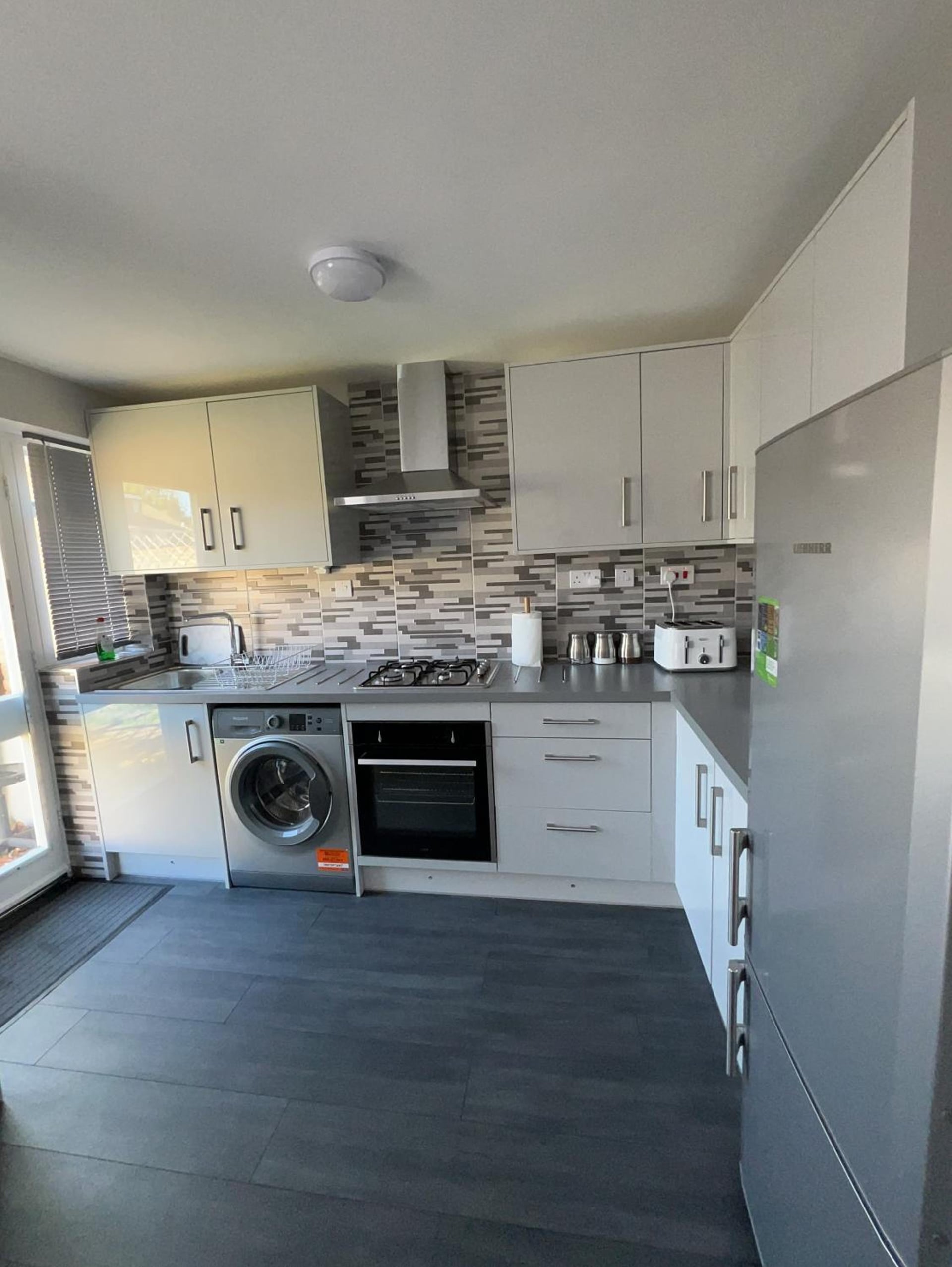 Mona's Home, Dagenham, foto 4