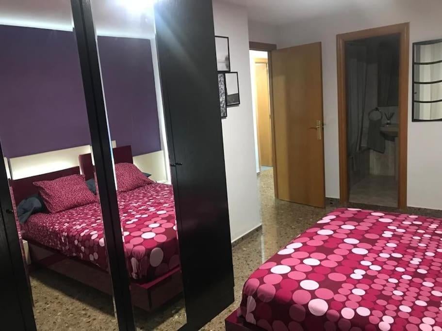 Apartamento cómodo y espacioso con parking, Valencia, foto 2