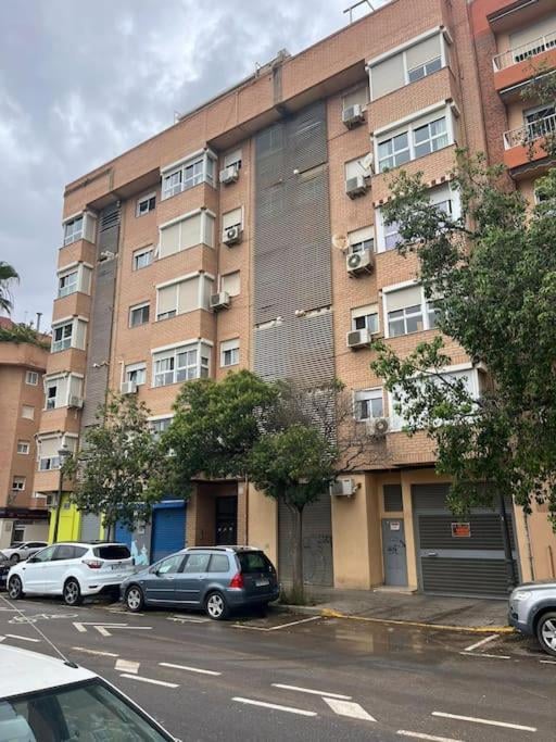 Apartamento cómodo y espacioso con parking, Valencia, foto 4