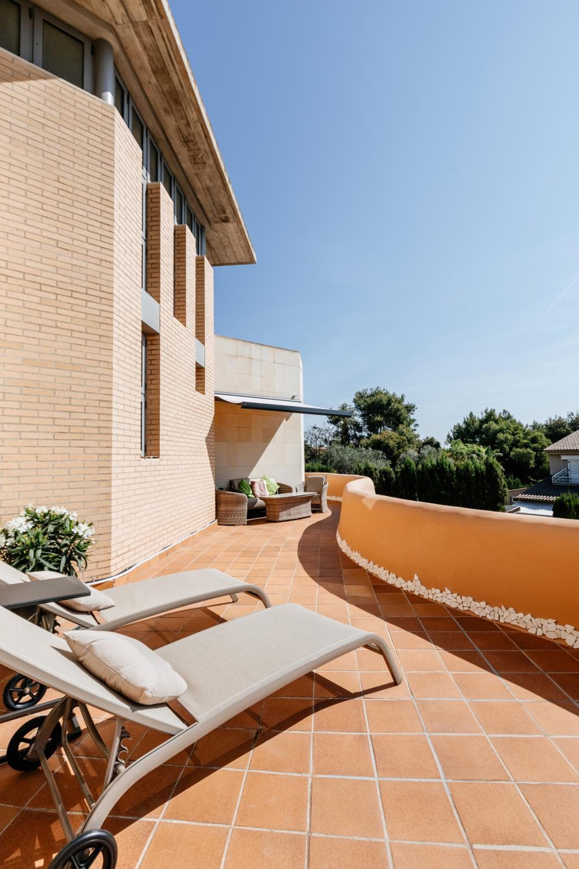 Lushville - Luxurious Villa with Pool in Valencia, Campo Olivar, foto 5
