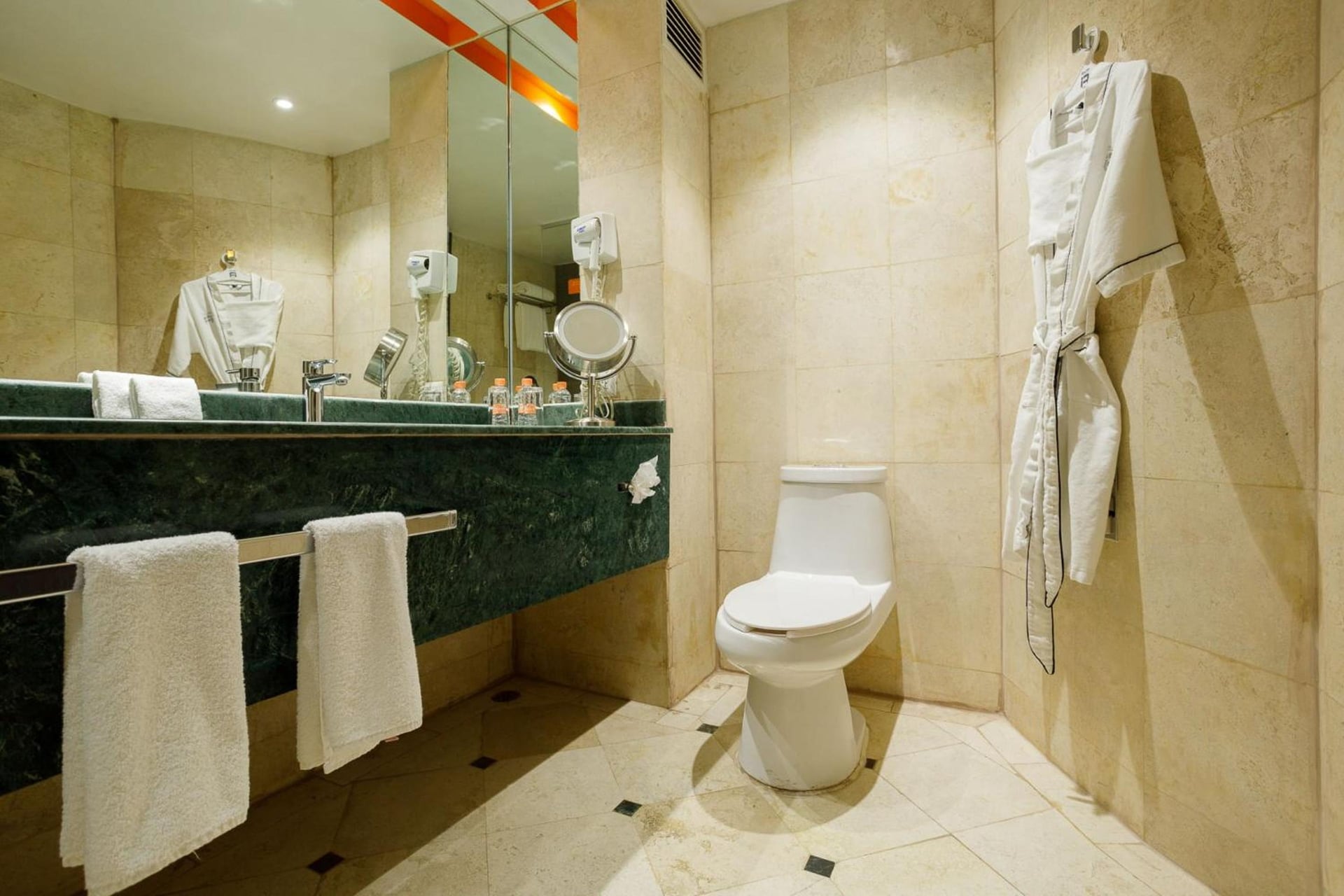Real Inn Tijuana by Camino Real Hoteles, Tijuana, foto 4