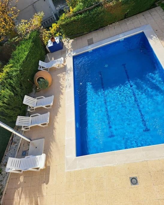 Madrid city modern apartment in villa, free WIFI, Arroyomolinos, foto 4
