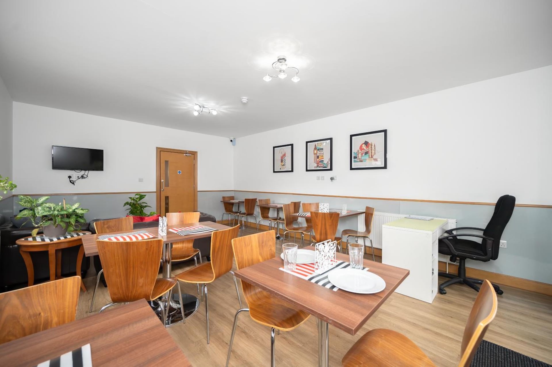 Flexistay Aparthotel Sutton, Sutton, foto 3