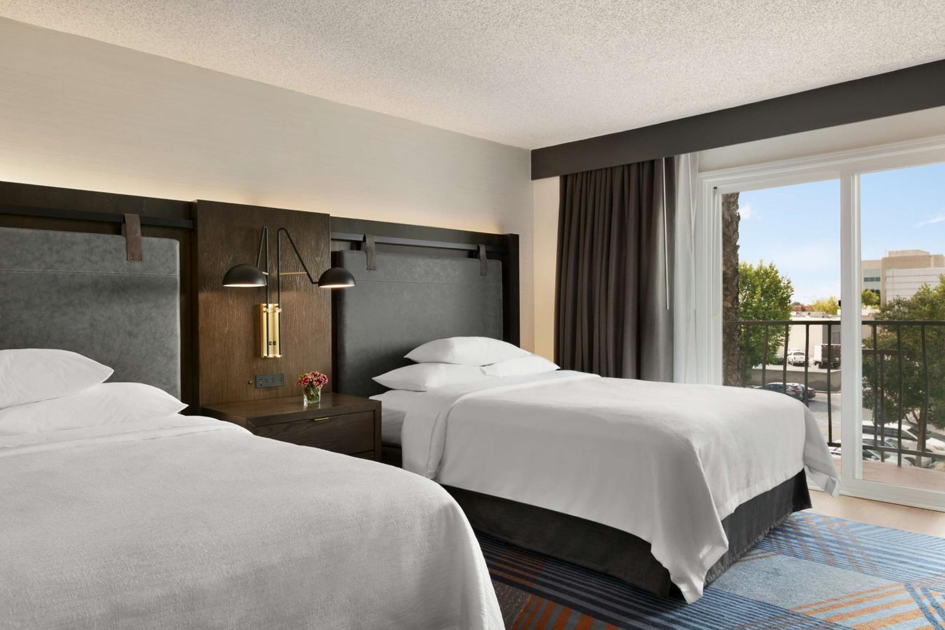 Embassy Suites by Hilton Los Angeles Downey, Downey, foto 4