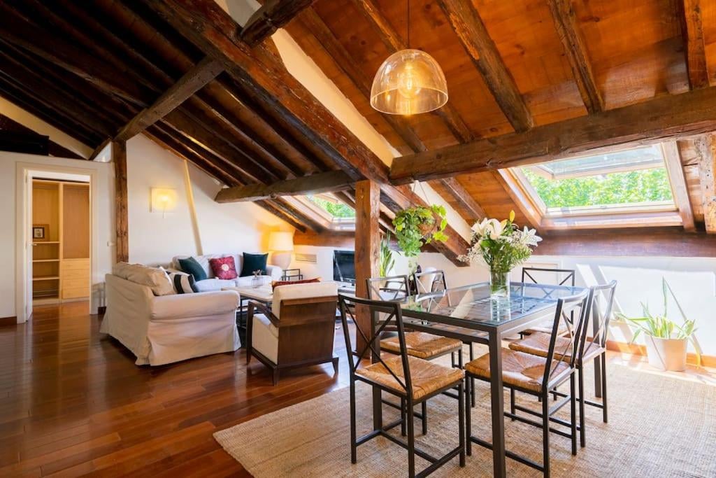 Calm and bright apartment, center La Latina D.ALB, Madrid, foto 5