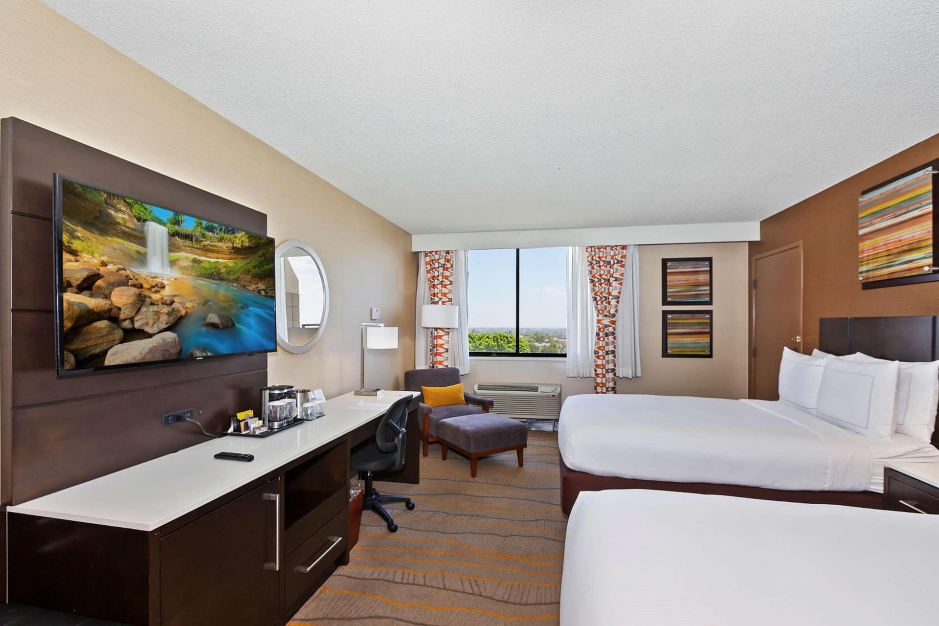 Doubletree by Hilton Whittier, Whittier, foto 2
