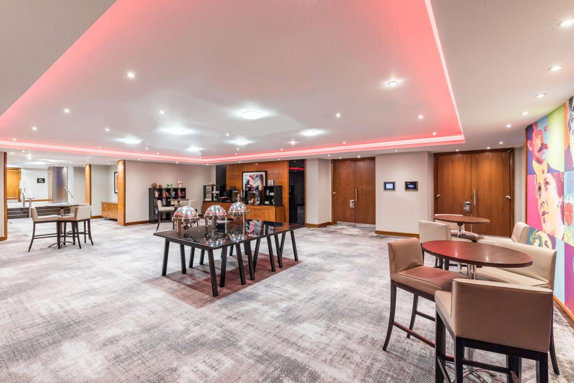 Radisson RED London Heathrow, Hillingdon, foto 2