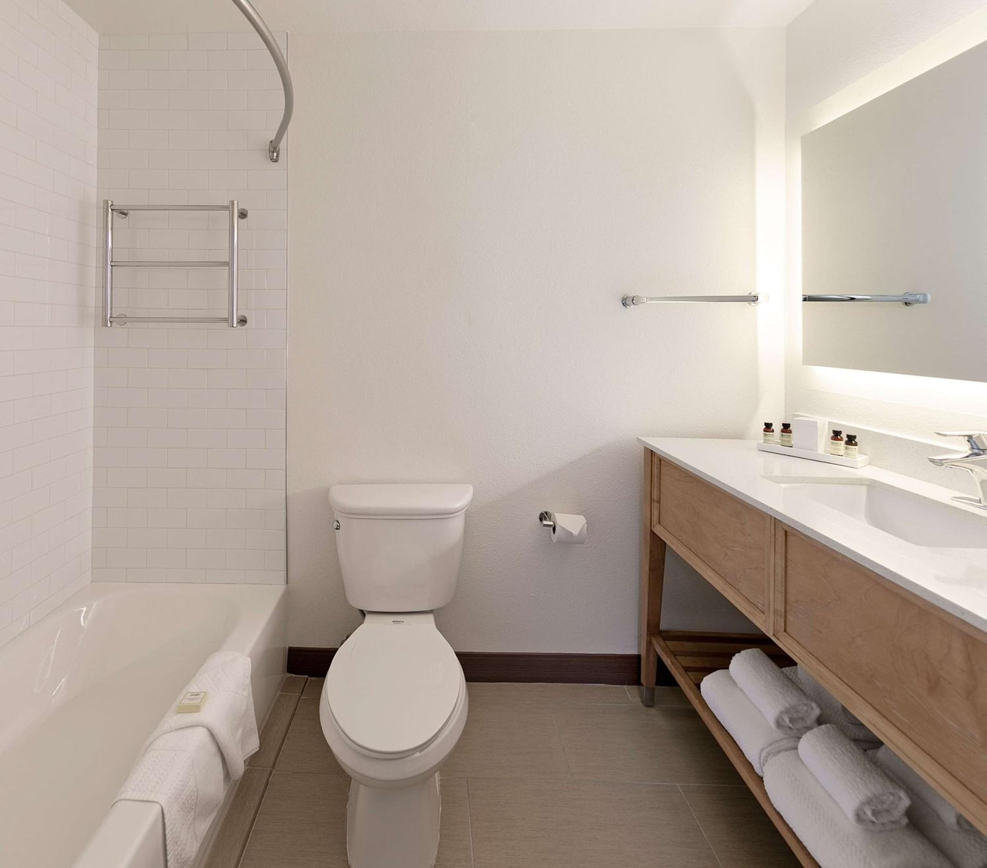 The Wayfarer San Luis Obispo, Tapestry Collection by Hilton, San Luis Obispo, foto 4