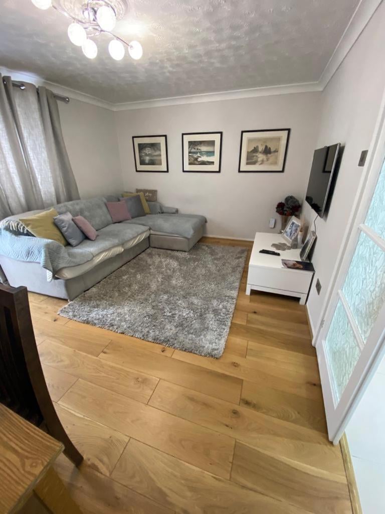 1 Bedroom property in East London, London, foto 2