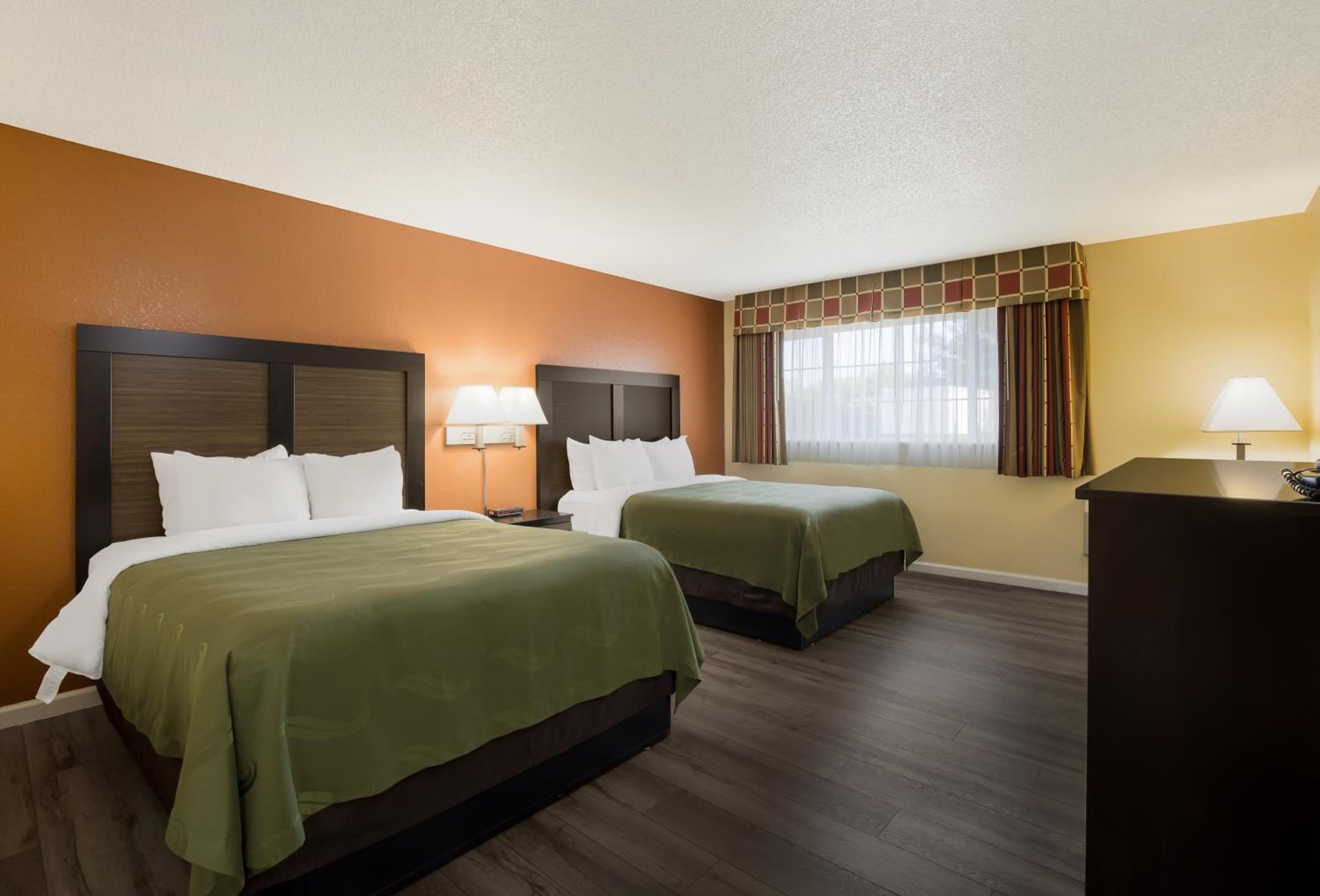 Quality Inn & Suites Medford Airport, Medford, foto 5