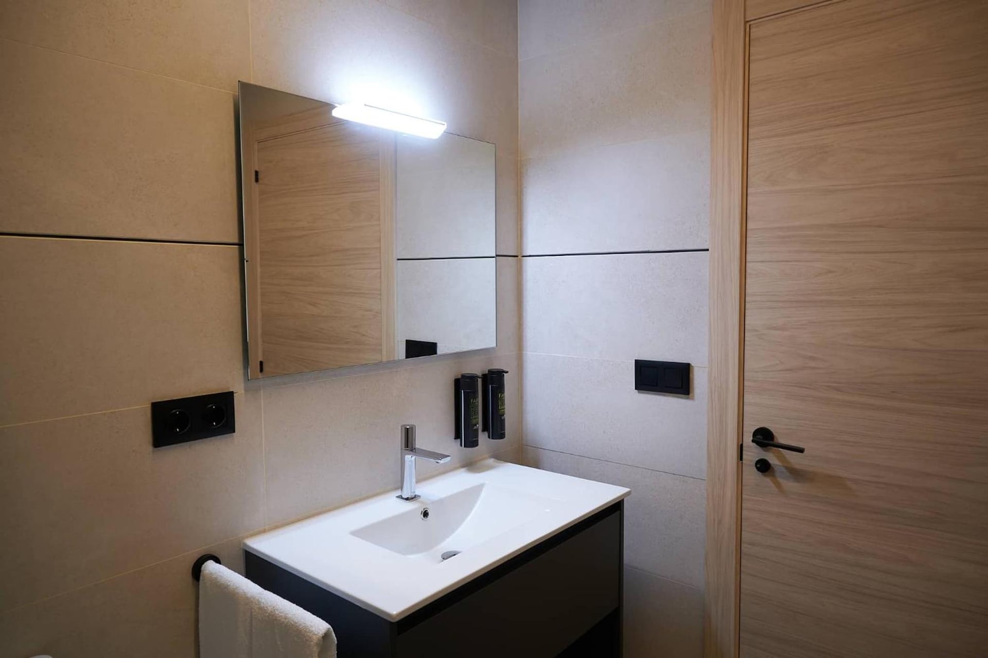 Dorm4You Arena 2, Valencia, foto 2