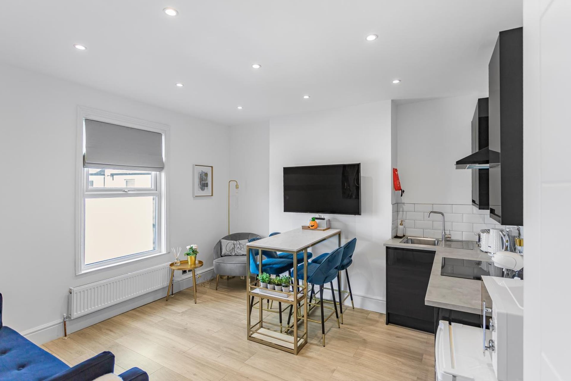 Modern 3 and 2 bedroom apartment in Maida Vale, London, foto 2