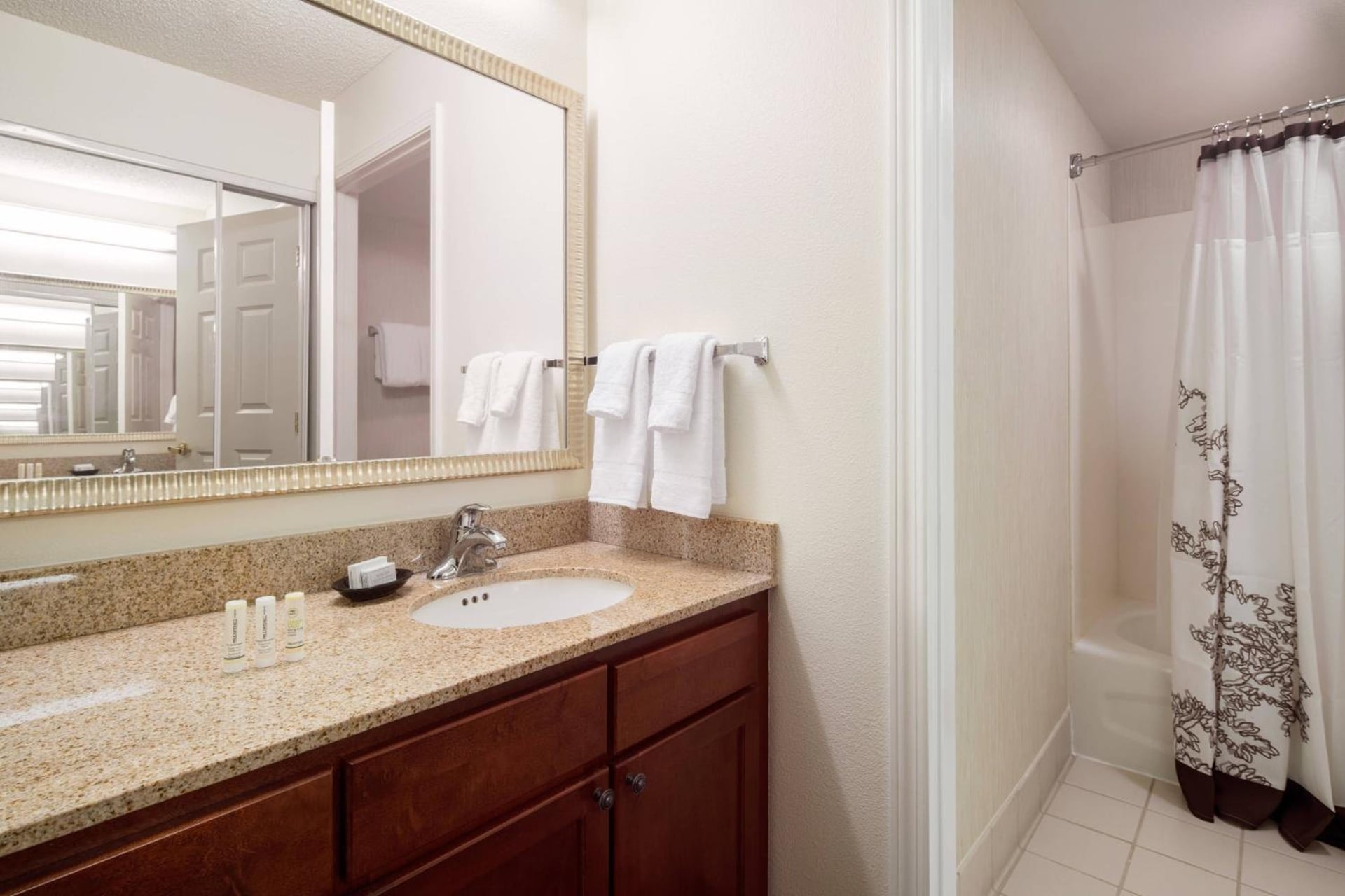 Residence Inn by Marriott Cypress Los Alamitos, Los Alamitos, foto 2