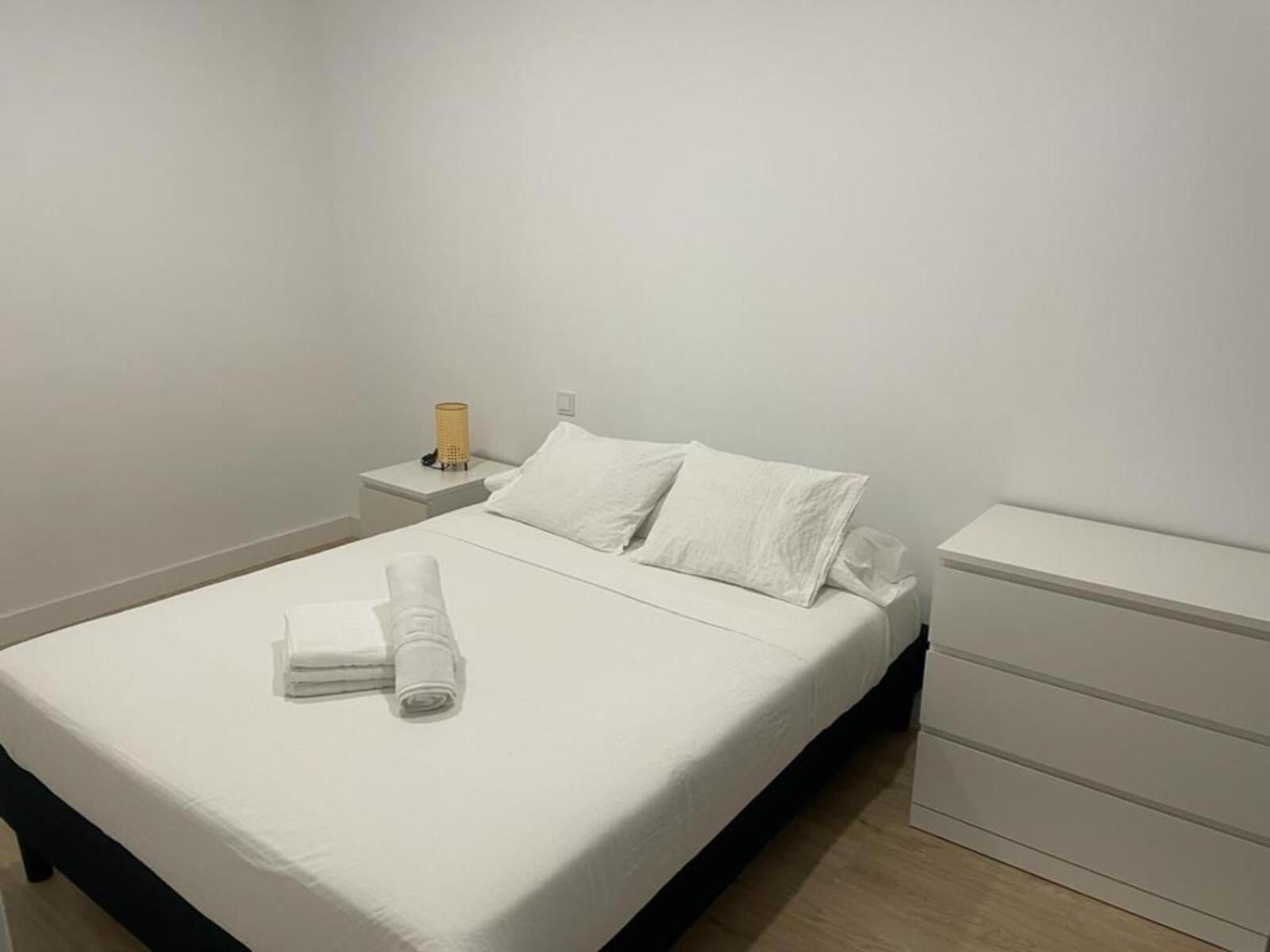 U2 Apartamento cerca de Metro, Madrid, foto 2