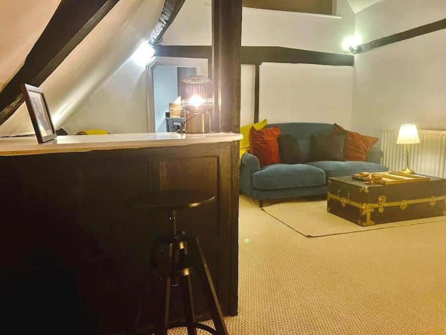 Epic Location, Views & Large Private Terrace, Windsor, foto 4