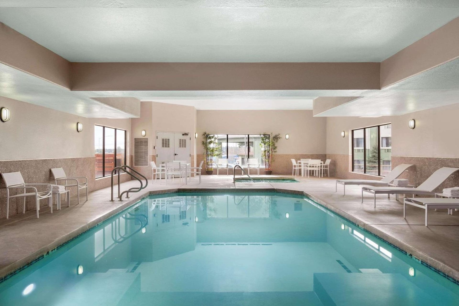 Country Inn & Suites by Radisson - Flagstaff East Route 66, Flagstaff, foto 3