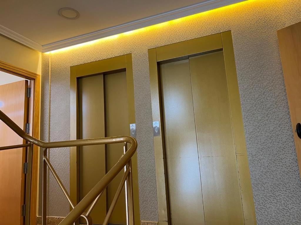 Hotel Suites Feria de Madrid, Madrid, foto 5