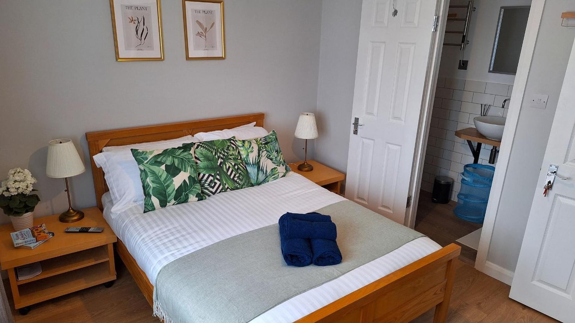 NEW 2 bedrooms with private ensuite bathrooms near Heathrow, Ashford, foto 4