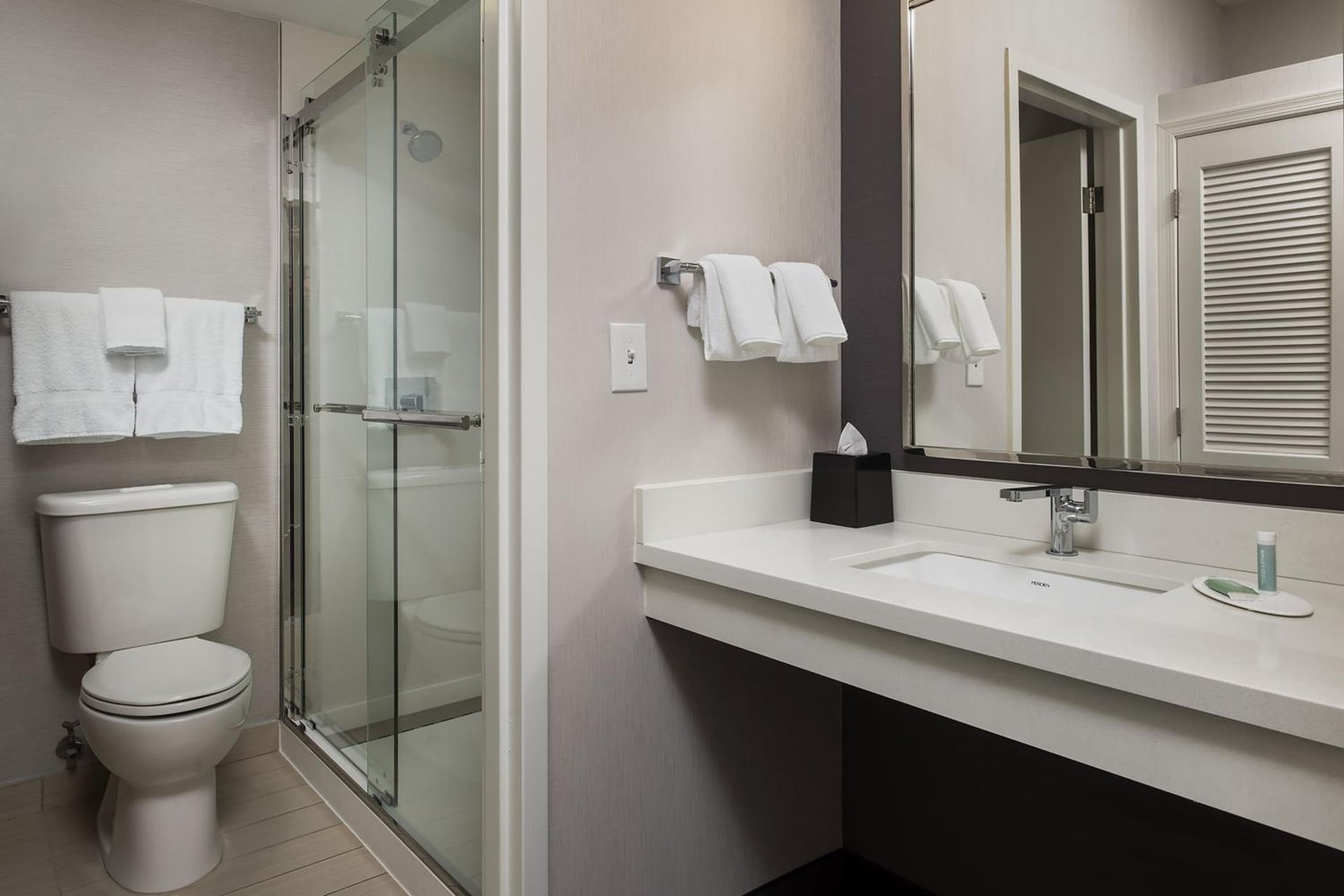 Courtyard by Marriott Phoenix North, Phoenix, foto 2