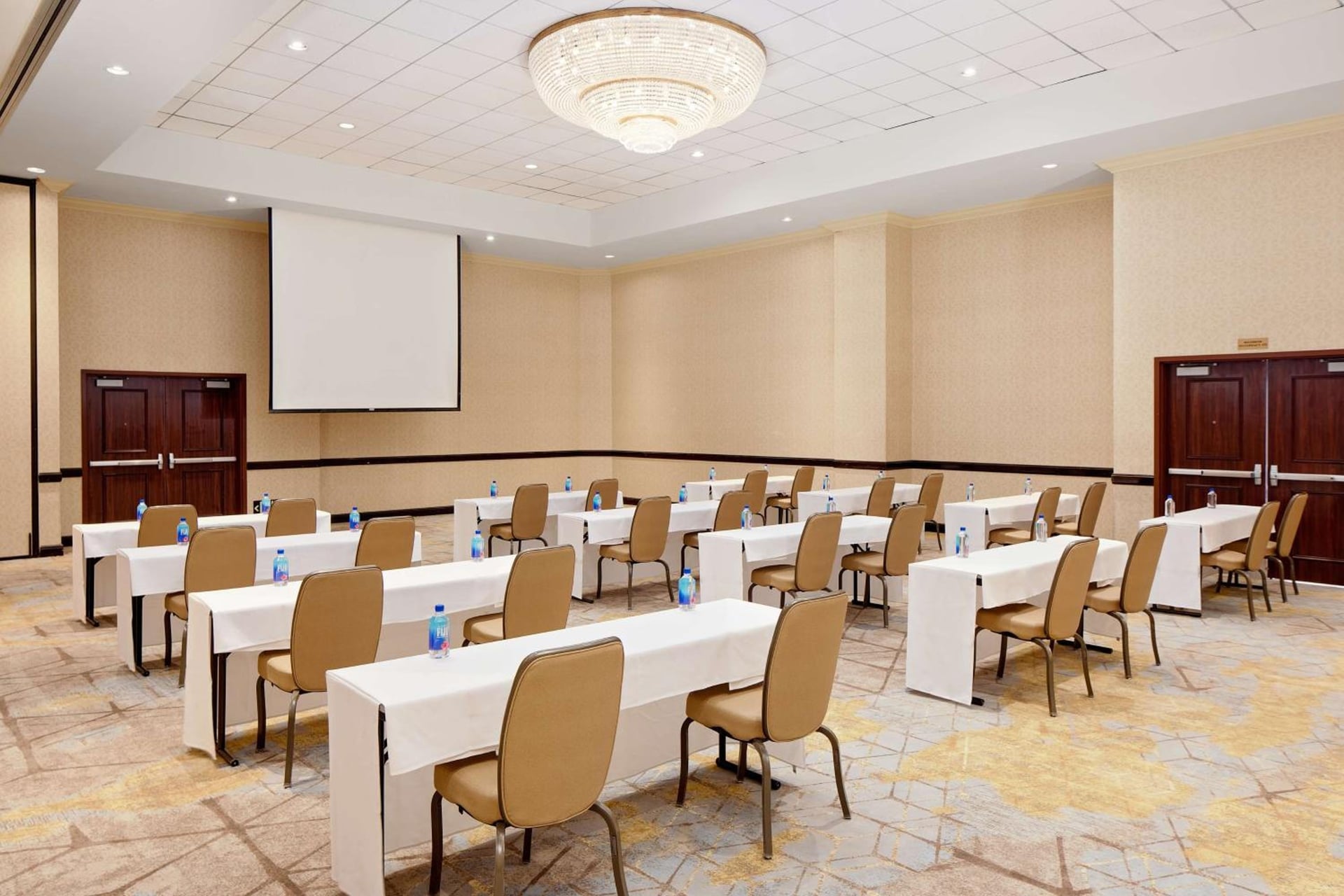 Hotel Zessa Orange County Airport, a DoubleTree by Hilton, Santa Ana, foto 5