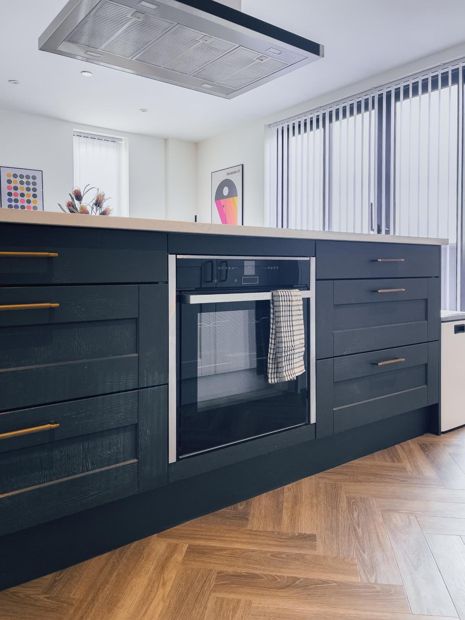Luxe Penthouse Retreat: With Free Parking!, Brentford, foto 5