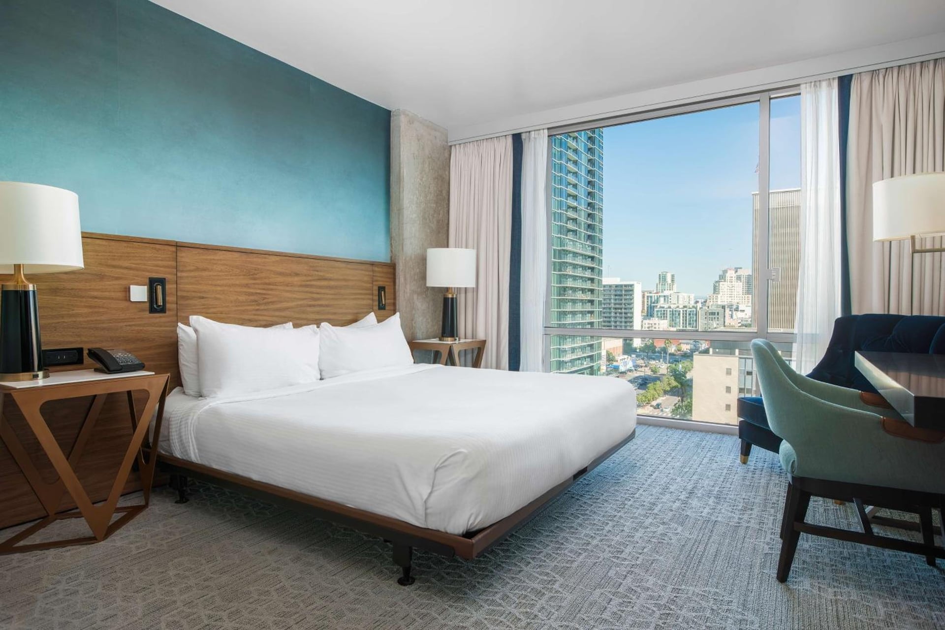 Carte Hotel San Diego Downtown, Curio Collection By Hilton, San Diego, foto 4