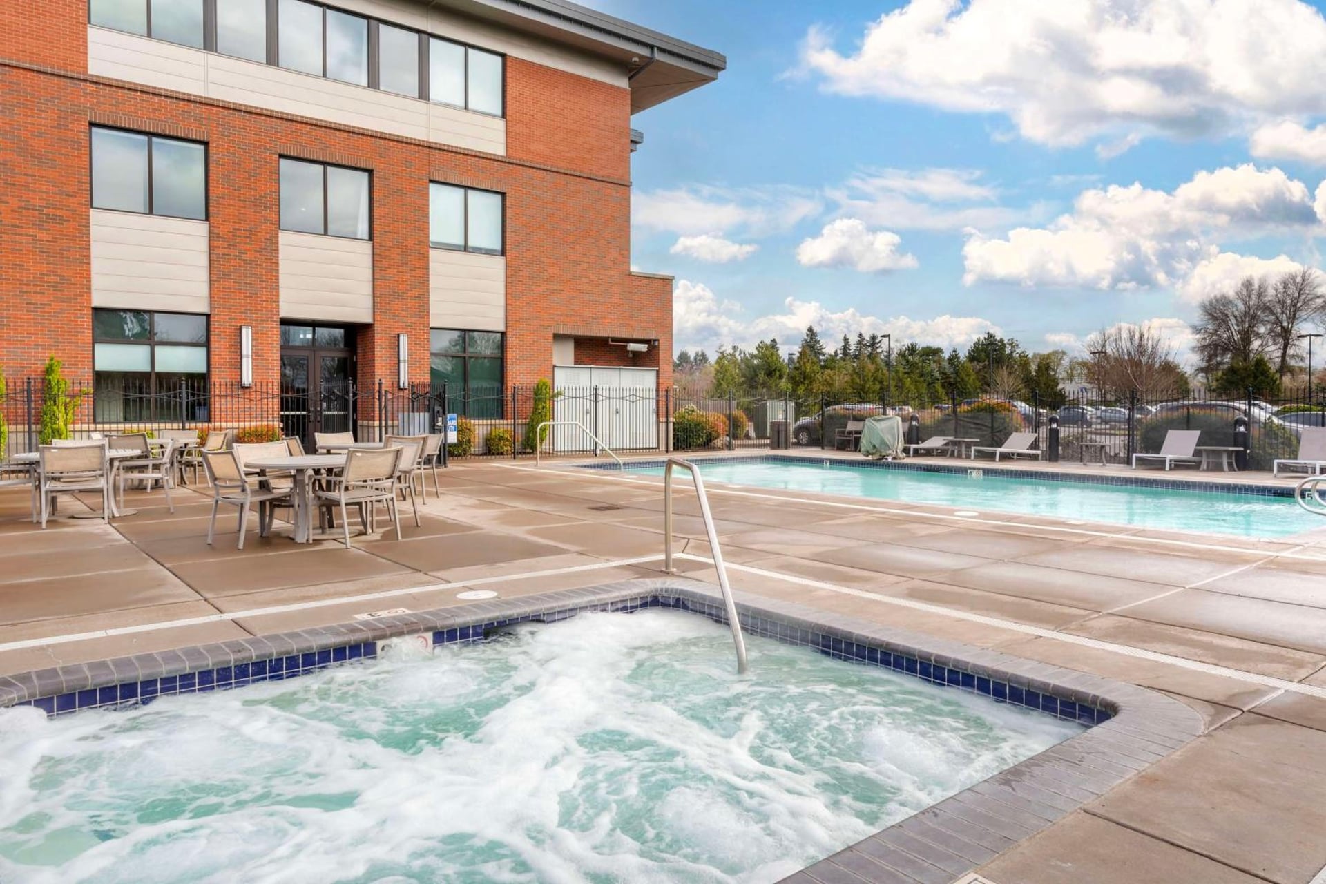 Best Western Premier Boulder Falls Inn, Lebanon, foto 4
