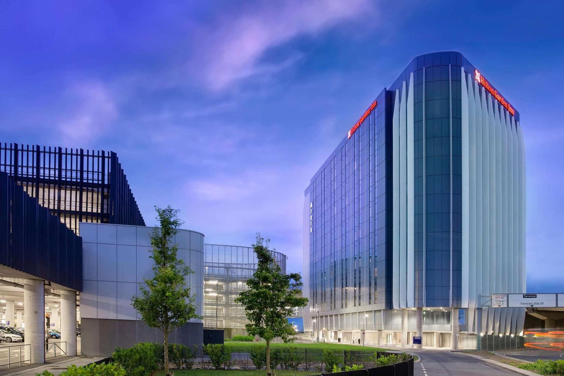 Hilton Garden Inn London Heathrow Terminal 2 and 3, Hillingdon, foto 2