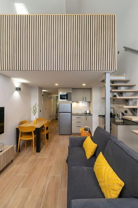 Nice new duplex in front of Palacio VistaAlegre, Madrid, foto 2