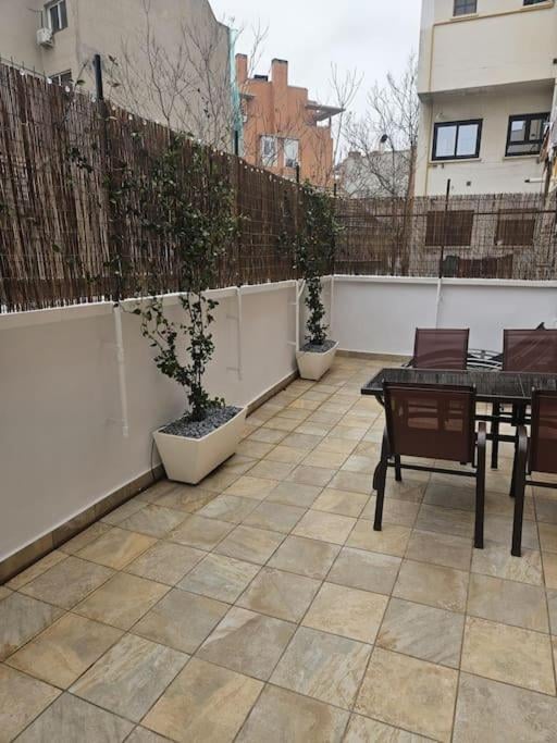 Elegant apartment with yard for 4 pax in Tetuan - 1, Madrid, foto 3