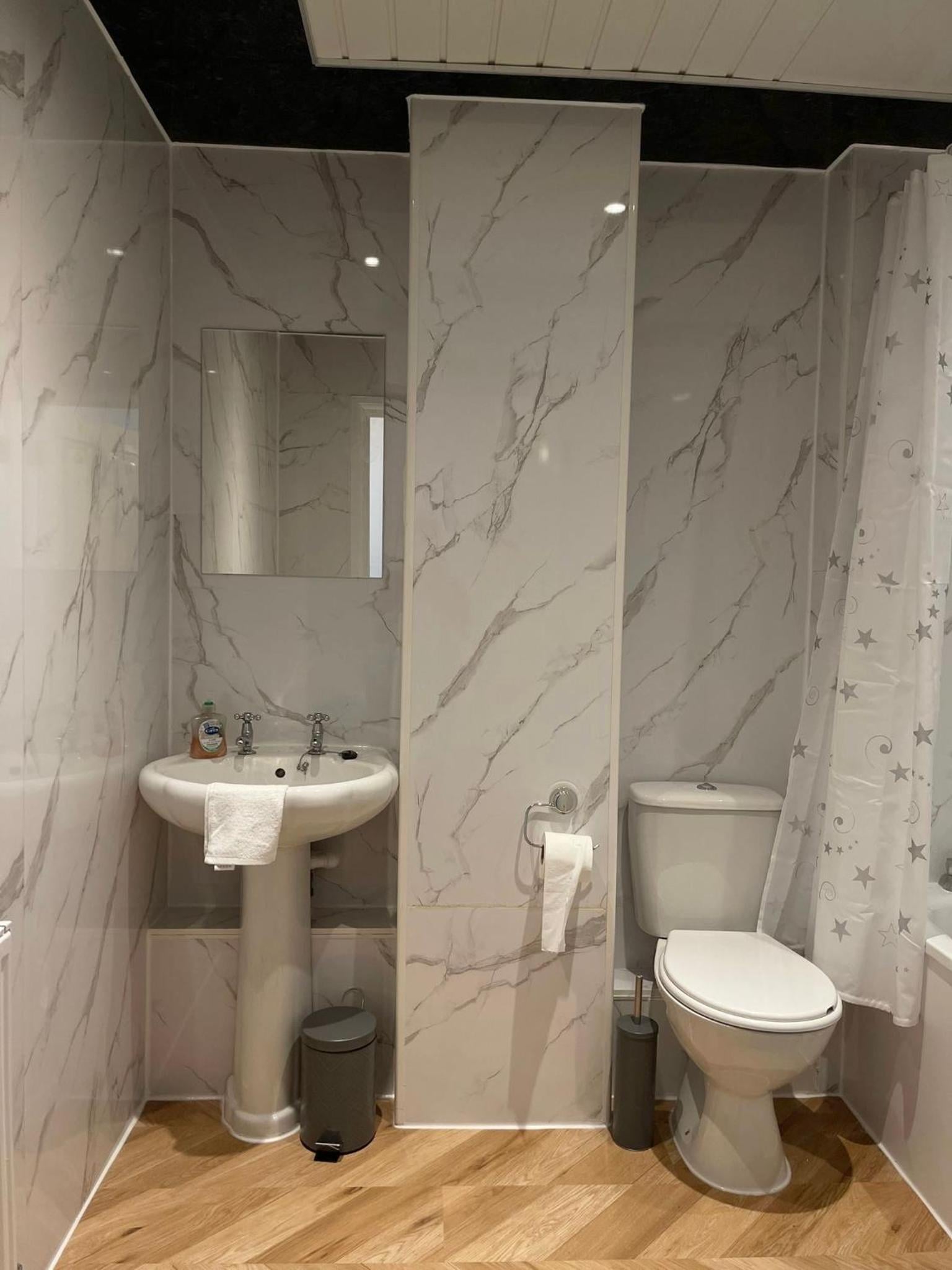 Eldridge Court Apartment, Dagenham, foto 2