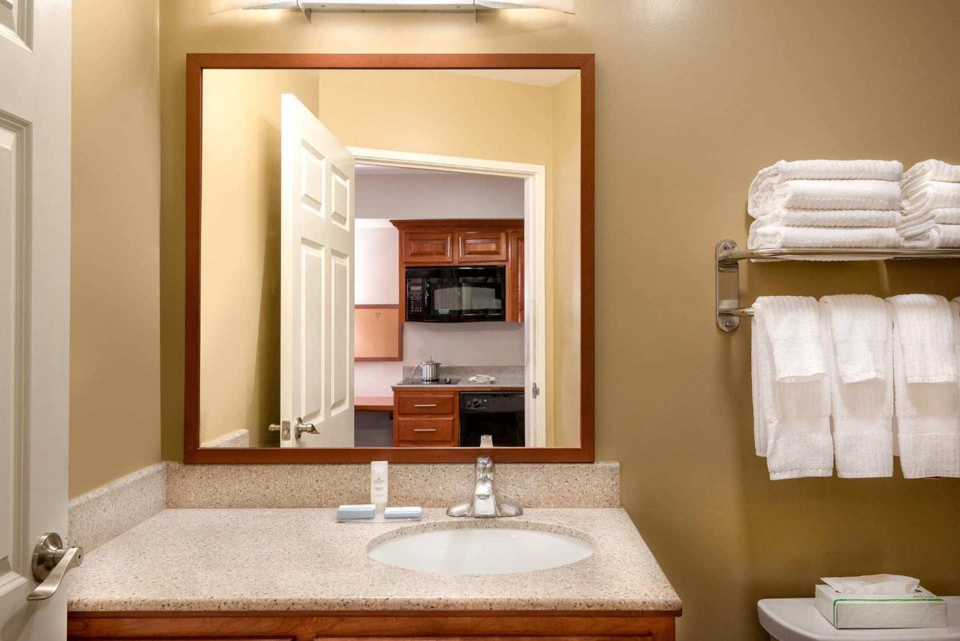 Candlewood Suites LAX Hawthorne by IHG, Hawthorne, foto 4