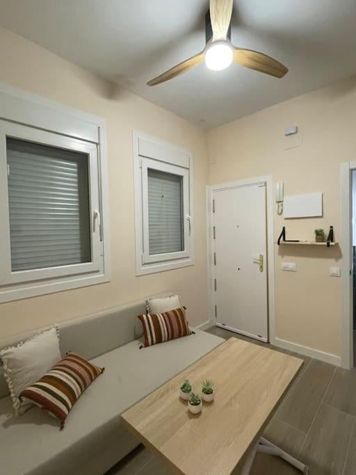 Beautiful apartament in Lavapies for 3 pax - 011, Madrid, foto 5