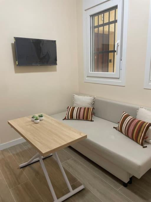 Beautiful apartament in Lavapies for 3 pax - 011, Madrid, foto 2