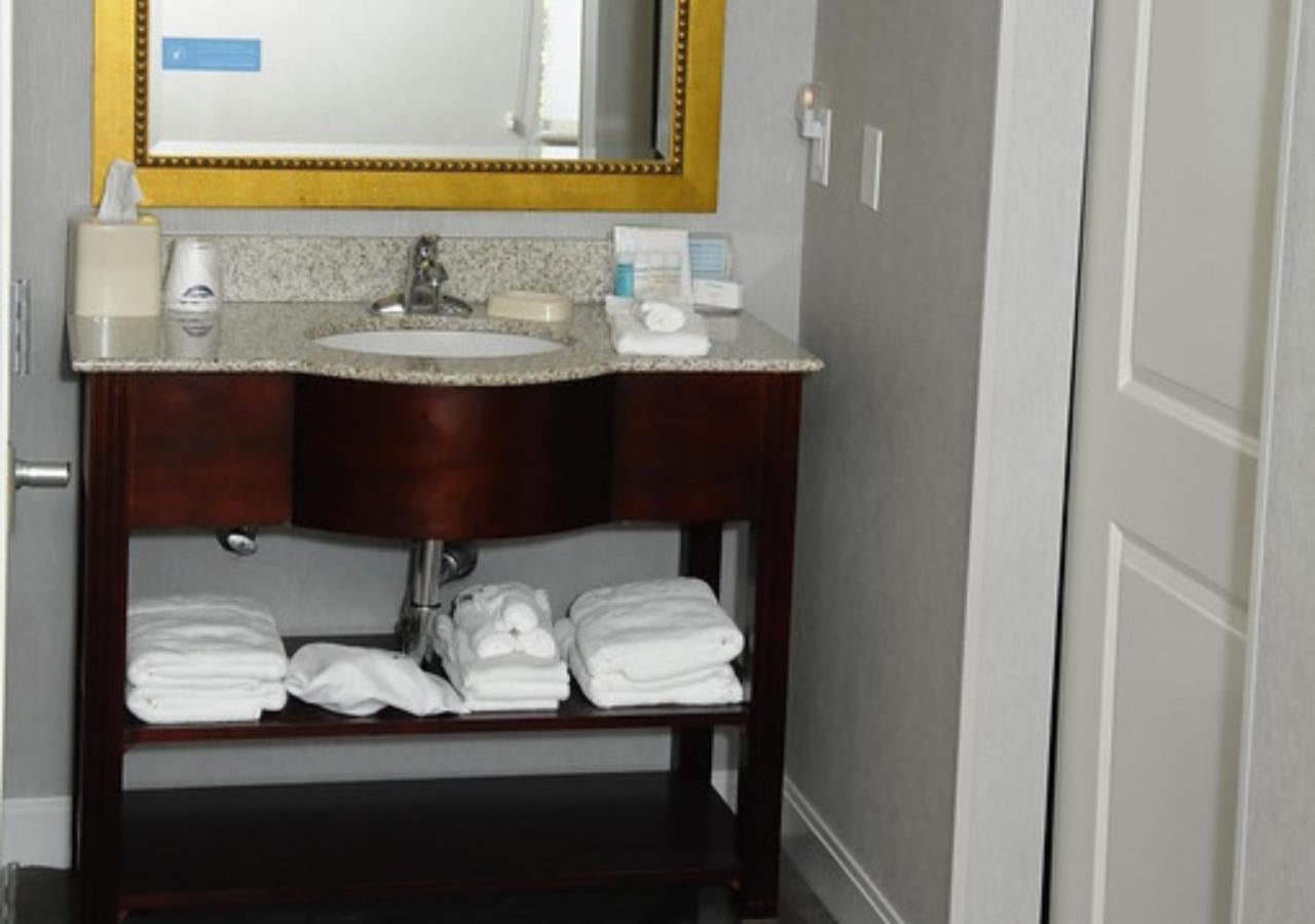 Hampton Inn & Suites Redding, Redding, foto 3