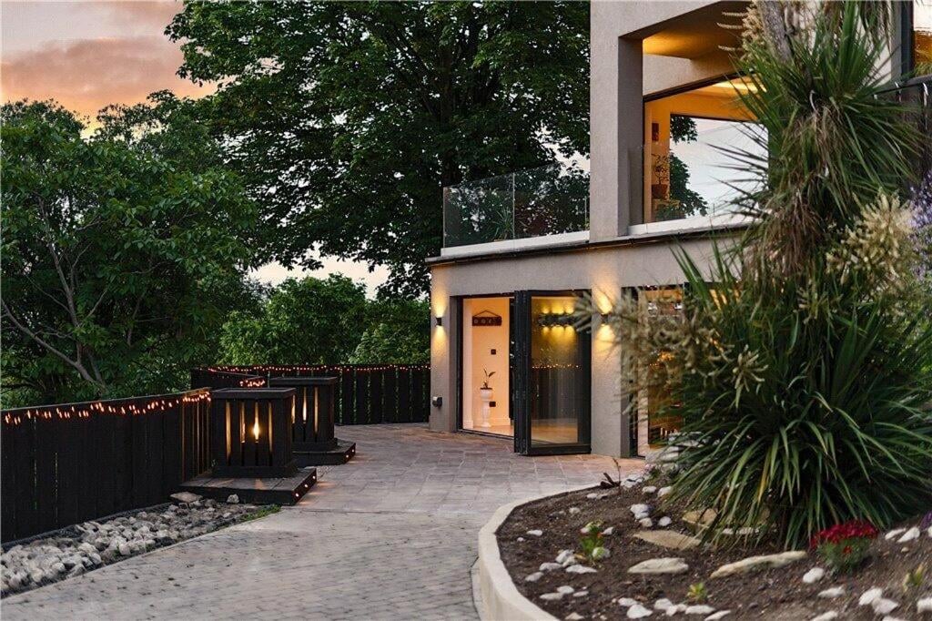 The Ridge London - Luxury Designer Villa with hot tub and sauna, Bexley borough of London, London, foto 2
