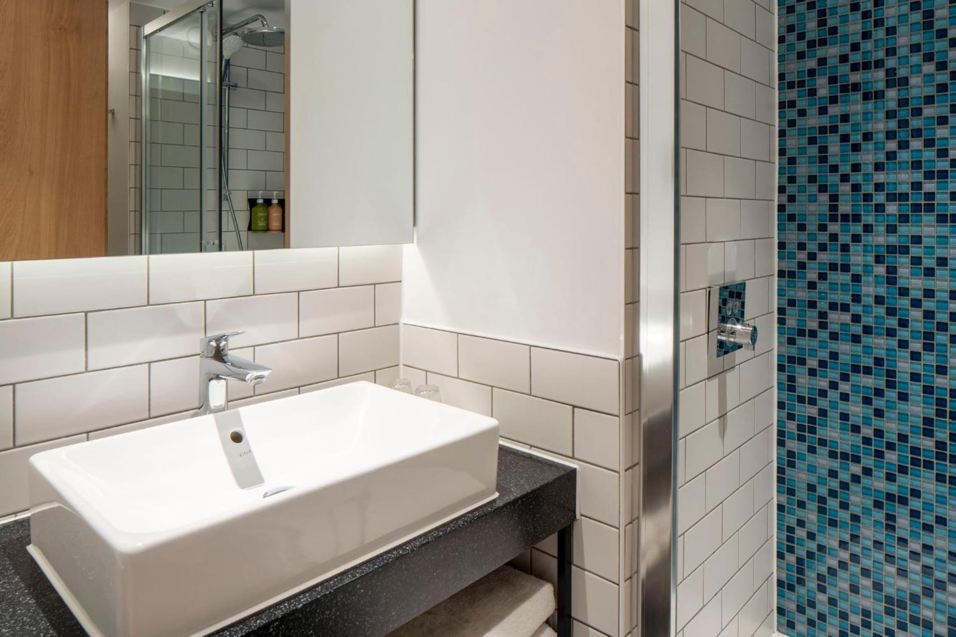 Holiday Inn London Brentford Lock by IHG, Brentford, foto 2