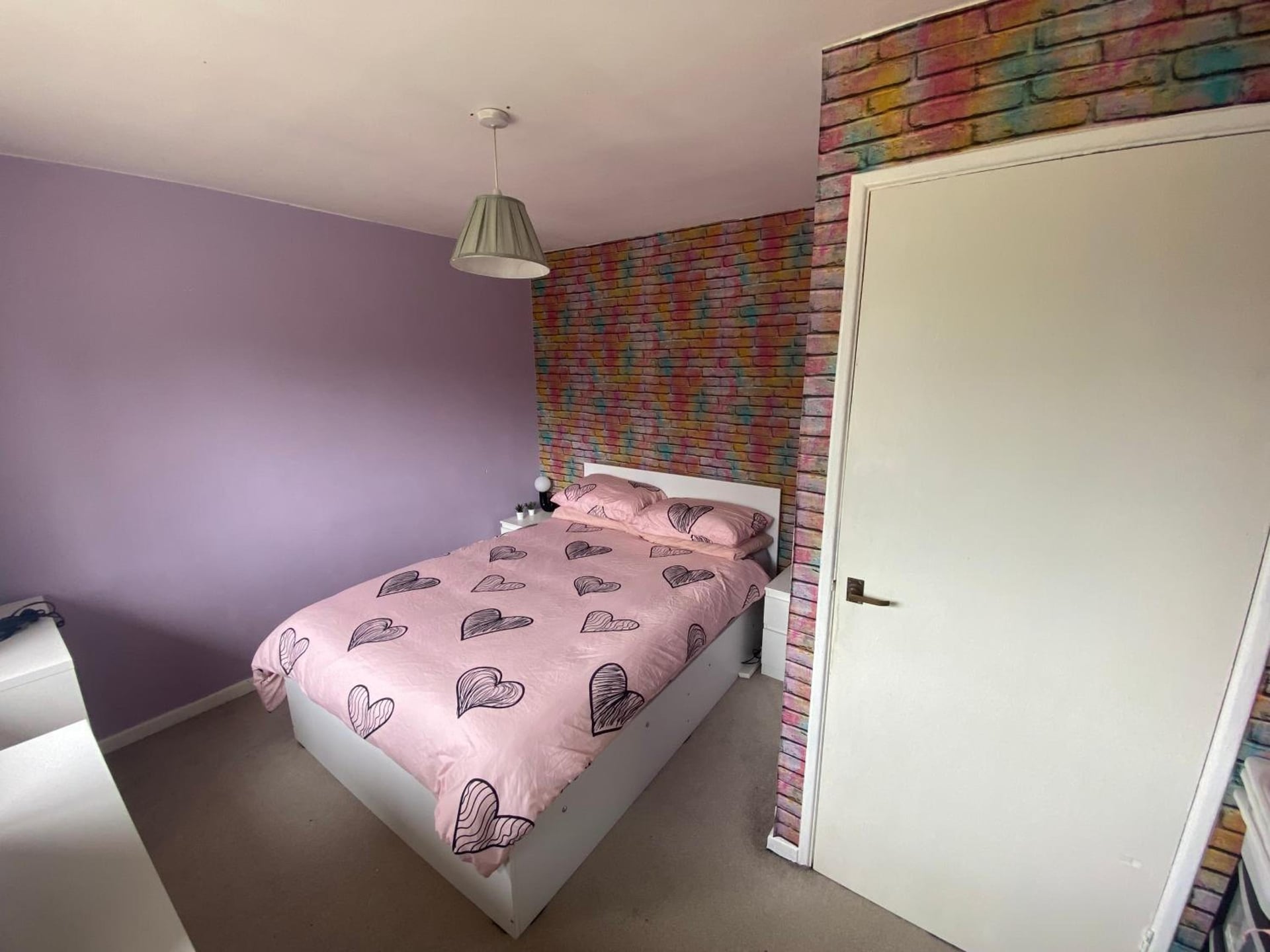 Your home near Gatwick Airport, Ifield, foto 2