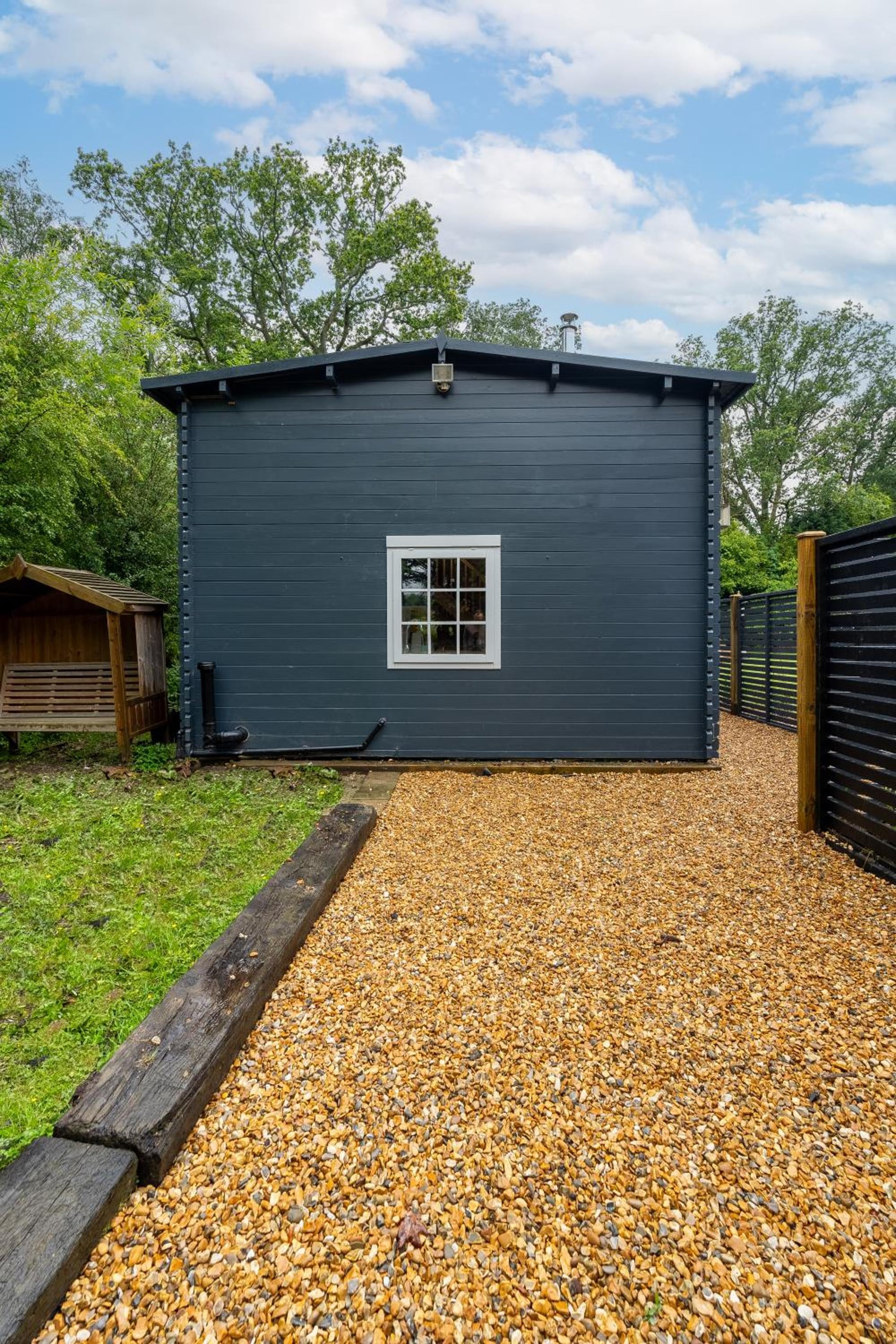 Walliswood Lodge - Wood Burner, Air Con & Wi-fi, Rural Retreat, Ewhurst, foto 3