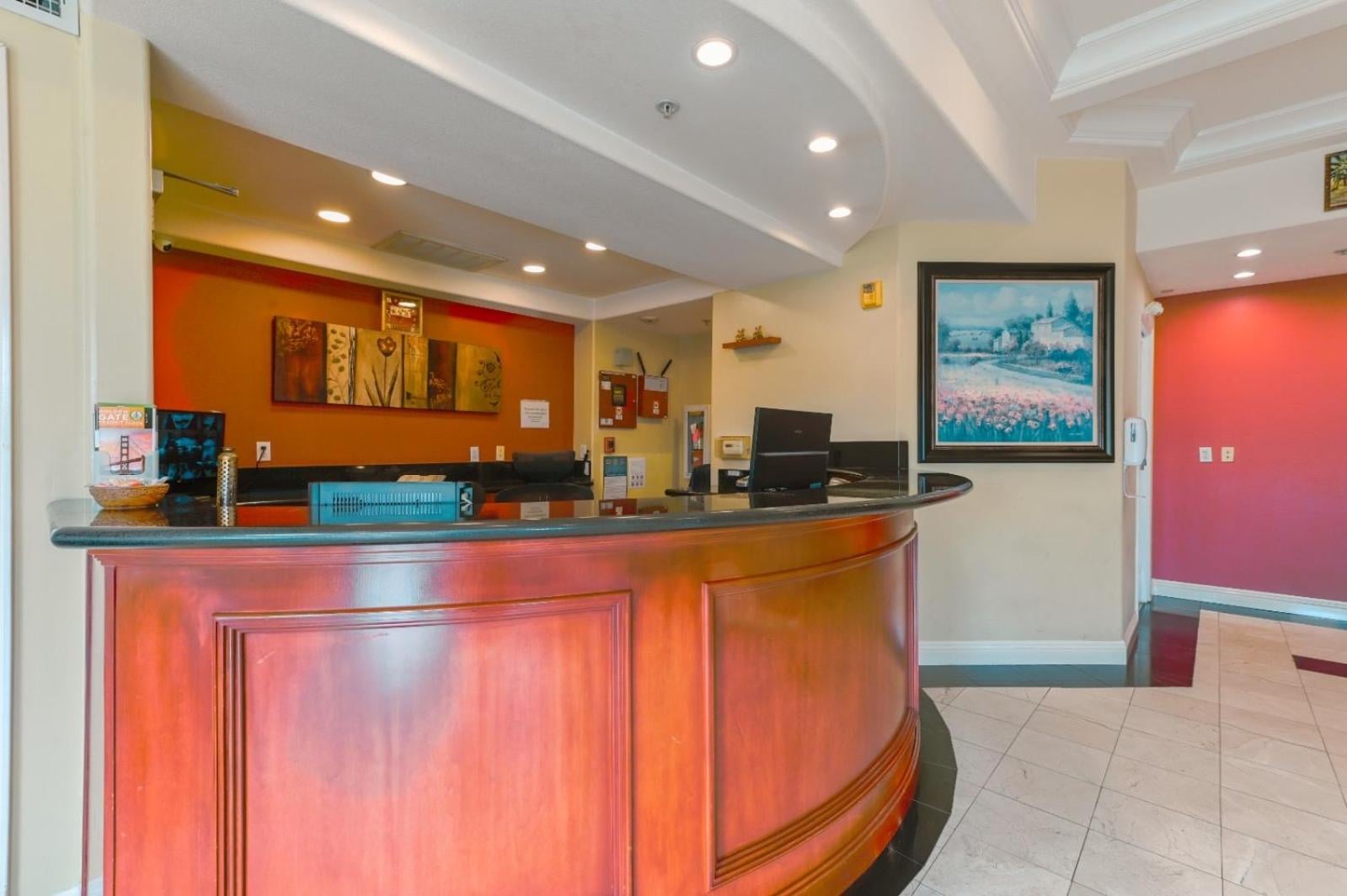 Gateway Inn and Suites San Francisco SFO Airport, San Bruno, foto 5