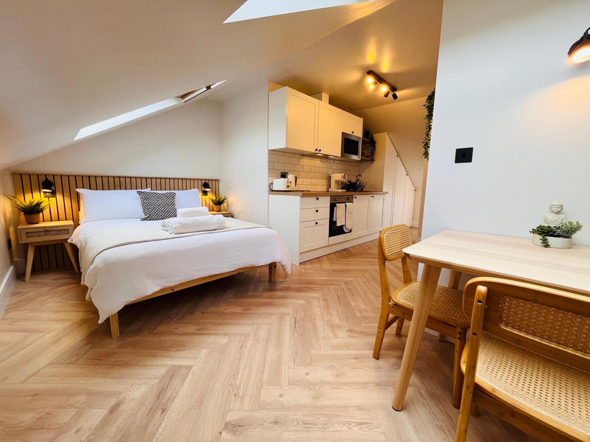 The Nook Londons Swanky Studio with FREE Parking, London, foto 3