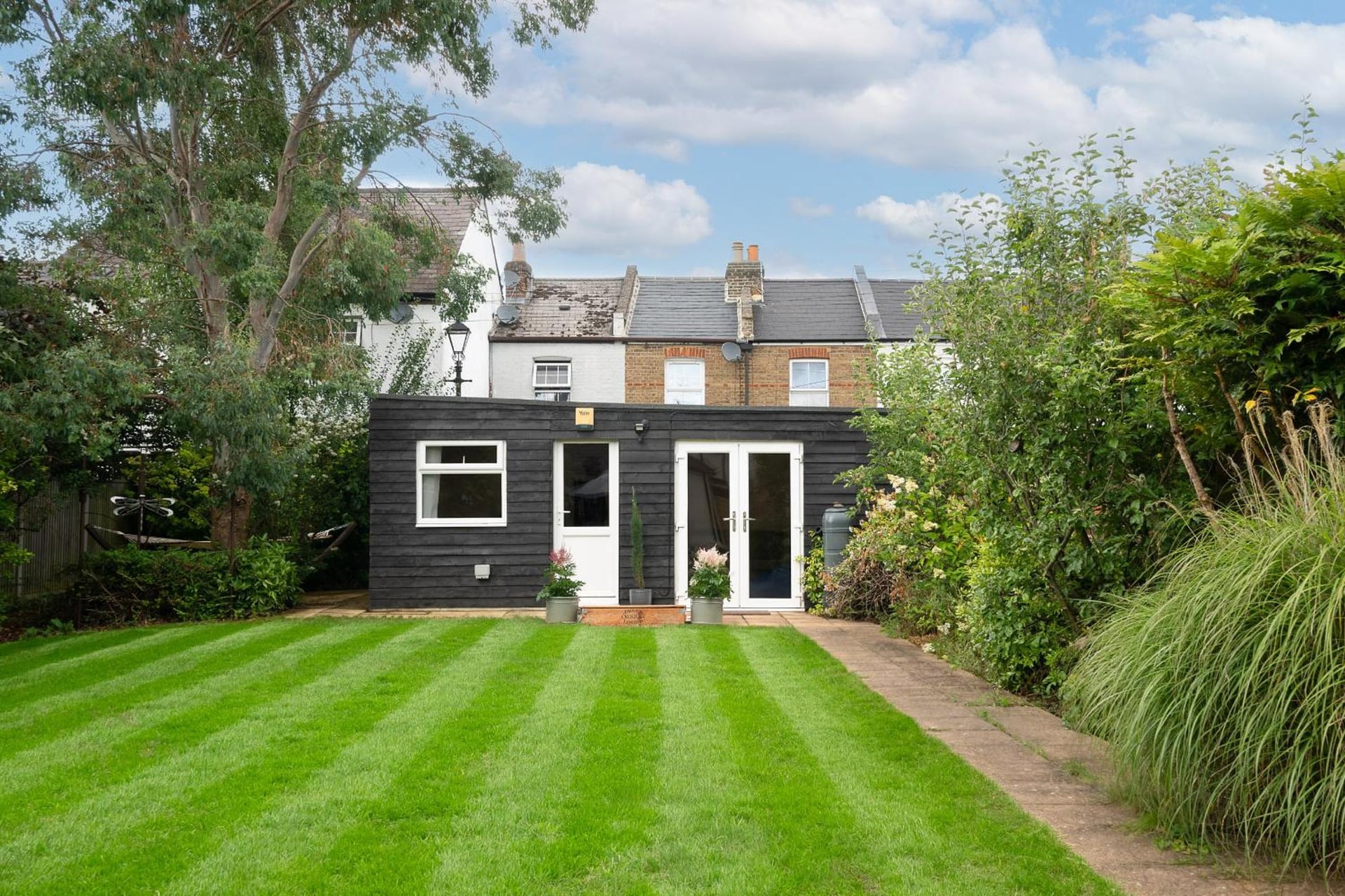 Luxury Family Home in Central Windsor with Large Garden, Games Room, Office, Parking & Pet-Friendly, Windsor, foto 4