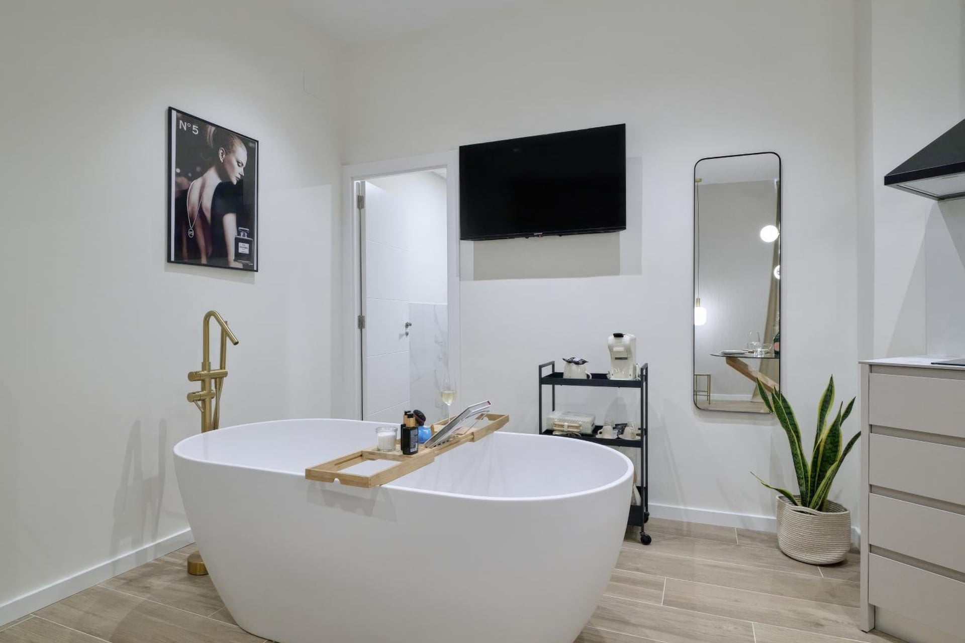 Oceanogràfic Romantic Apartment N1 Virkin Suites, Valencia, foto 4